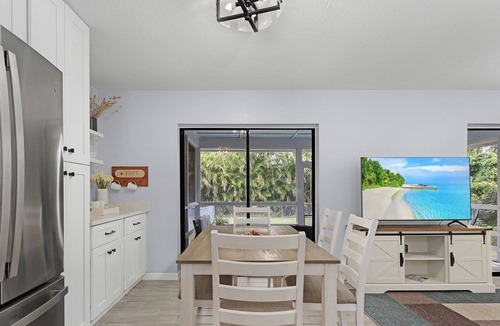 Pine Island Center House | 2/1 in Bokeelia with Fenced in Yard, Minutes from Matlacha!