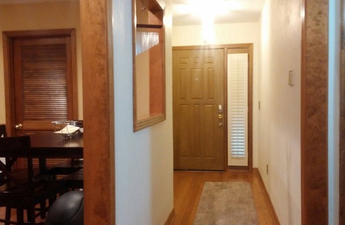 Southside Condo | 2/2 Beautiful & Centrally Located