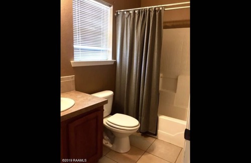 Milton House | 2/2 home minutes from I-10