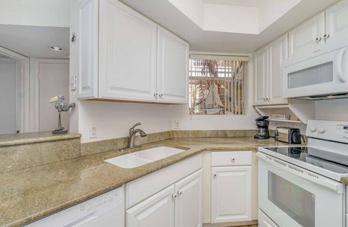 Ocean Side Village Apartment | 2/2 Pondview Haven - Beach 0.5mi