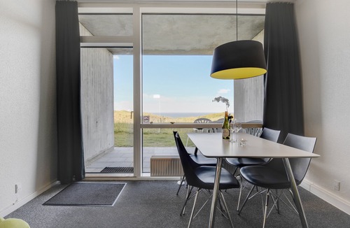 Hirtshals Apartment | 2-4-person apartment in the holiday park Landal Fyrklit