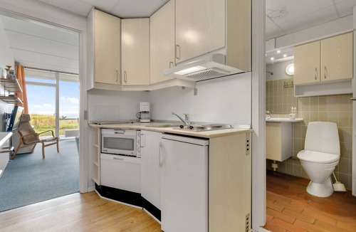 Hirtshals Apartment | 2-4-person apartment in the holiday park Landal Fyrklit