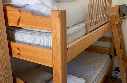 Cauterets Apartment | 2/4-person apartment 3 minutes from the ski lifts