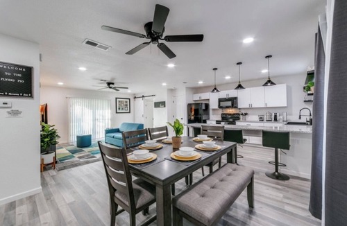 Lackland Terrace House | 2.5 Miles To Lackland AFB FornBMT Graduation/6 Miles To SeaWorld