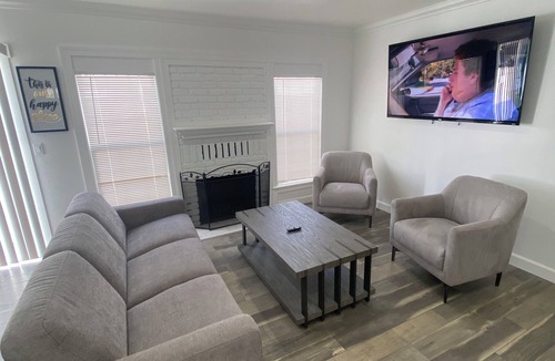 Garden Grove House | 2.9 mi-Disney/Ca Adventure 3.2