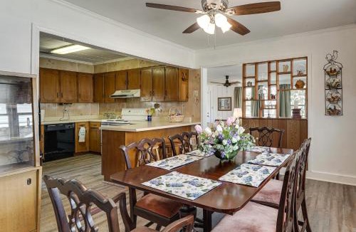 Martin House | 2-Acre Farmhouse w/Animals! Allendale Retreat
