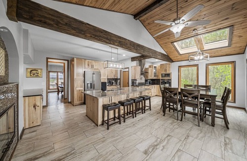 Yorkville House | 2-Acre Retreat on the Fox River with Spectacular Views & Hot Tub!