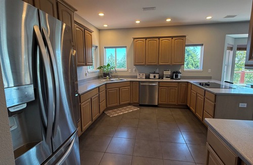 Edgewood House | 2 acres lot with Mt Rainier view