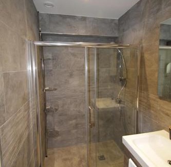 Mantes-la-Jolie Apartment | 2-Appartement RDC 28 m2 avec Jardin