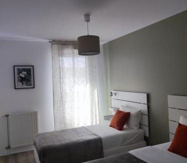 Center Apartment | 2 Appartements au Centre d'EVRY proches de PARIS