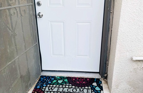 Riverside Apartment | 2 bd hidden gem near UCR