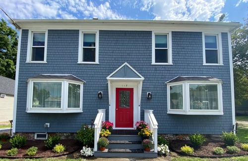 Williamstown Apartment | 2-Bdr Apt In Town, By the Water