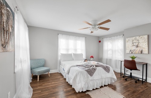 Bella Vista Apartment | 2 Bdrm Large Upenn/Drexel Univ Studio