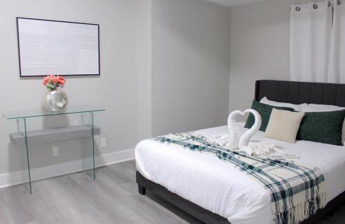Albany Apartment | 2 bdrm Modern & Hip Apt with Private Patio