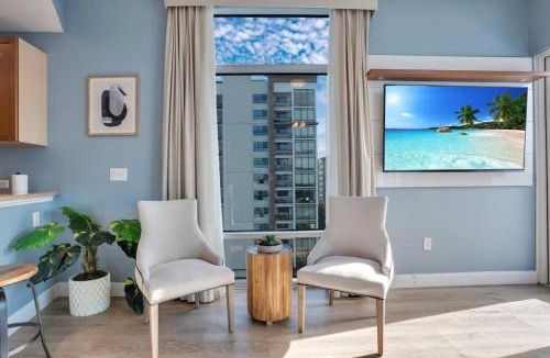 South Eola Apartment | 2 Bdrm Penthouse with Billiards