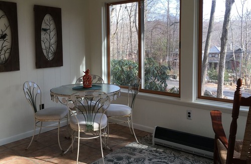 Putnam Valley House | 2-bdrm w/ Deck 1 Hr. from NYC!