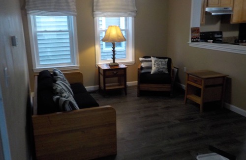 Onset House | 2 BDRMS, SLEEPS 6, 1 1/2 BATH