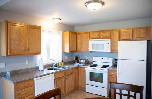 Plainville Apartment | #2 *Beautiful 1 BR Apartment - Central CT*