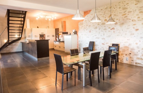 Pauligne House | 2 beautiful farmhouse upto 16 people private pool, views and air conditionning