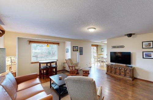 Seaside House | 2 Bed 1 Bath Vacation home in Seaside