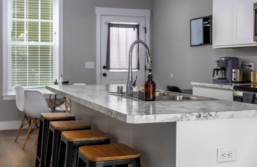 Billings Condo | 2 Bed 2.5 Bath Modern Townhouse Centrally Located