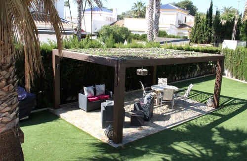 Villamartin Apartment | 2 Bed 2 Bath Apt, Huge Corner Plot, Trampoline, Golf, Sun, Good Food