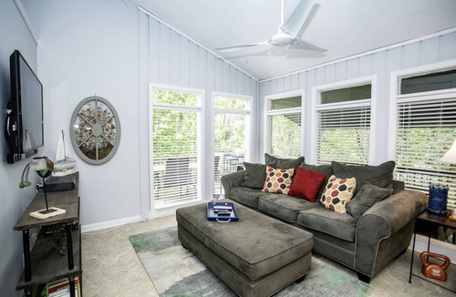 Gainesville Condo | 2 bed 2 bath condo on Lake Lanier-