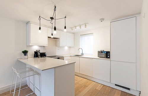 Churchill Apartment | 2-Bed, 2-Bath Fifth Floor Flat with Balcony