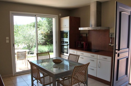 Cebazan House | 2-bed 5-ft. air-conditioned villa with shared heated and covered swimming pool