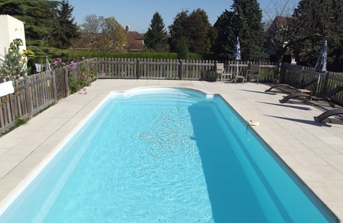 La Roche-Posay Apartment | 2 Bed Apartment With South Facing Roof Terrace Overlooking The Pool