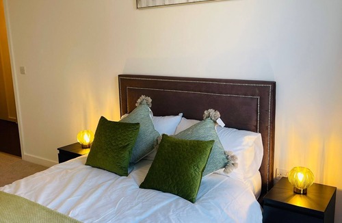 Colyers Apartment | 2 Bed Apartment - Home Away