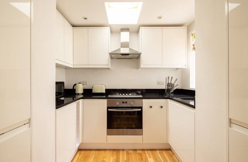 Nine Elms Apartment | 2 Bed Apartment in Battersea