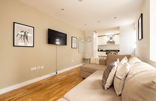 Nine Elms Apartment | 2 Bed Apartment in Battersea