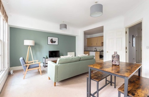 De Beauvoir Apartment | 2 Bed Apartment in Haggerston