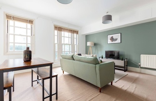De Beauvoir Apartment | 2 Bed Apartment in Haggerston