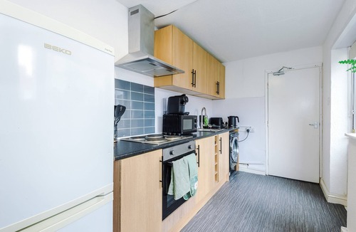 Bispham Apartment | 2 Bed apartment| sleeps up to 5|