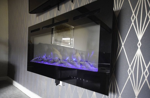 Llandrillo Apartment | 2 Bed Apartment with Hot Tub