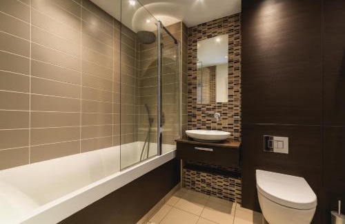 Prince's Apartment | 2 Bed Balcony Flat in Vauxhall