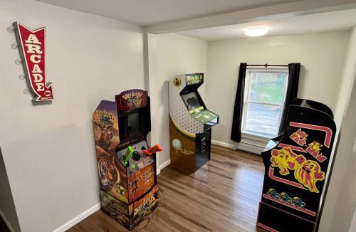 Stephentown Apartment | 2 Bed Berkshire Getaway at Stephentown Hotel