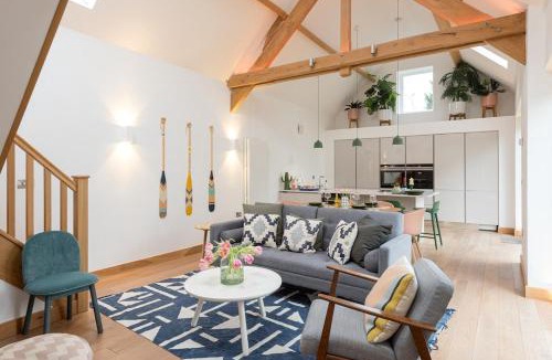 Grimley Villa | 2 Bed Converted Barn