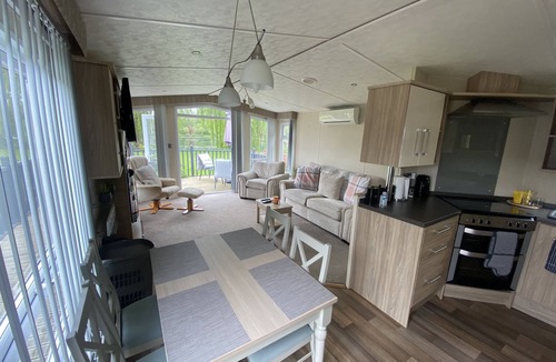 Great Billing House | 2 Bed Cosy Lodge
