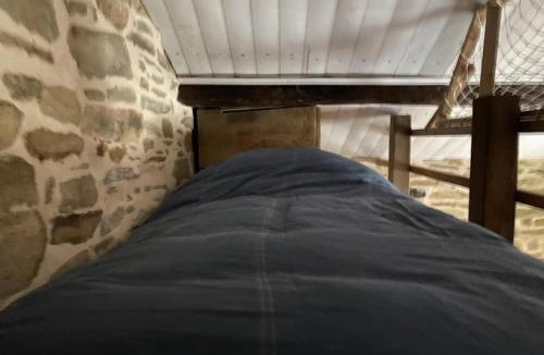 Mialet House | 2 Bed Cottage - Sleeps 6 - Garden & Pool Access