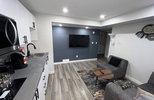 Winnipeg House | 2-Bed Cozy Nest