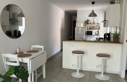 Santa Coloma de Gramenet Apartment | 2 bedroom apartment close to Badalona Beach and the center of Barcelona