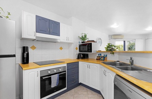 Torquay Apartment | 2-Bed Escape with Pool, Steps From Torquay Beach