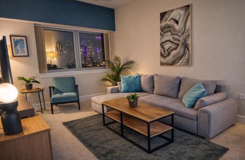 Central Milton Keynes Apartment | 2 Bed Flat - Contractor - Central MK - Parking - Sleeps5