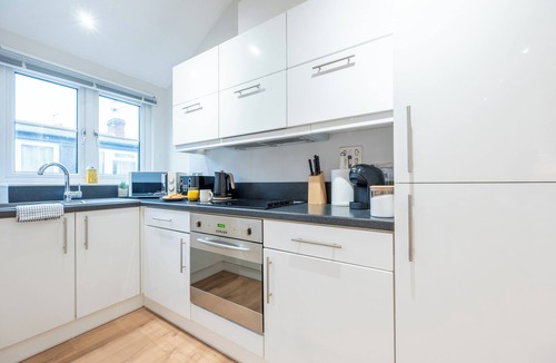 Pontcanna Apartment | 2-Bed Flat in Cardiff City Centre/Free Parking