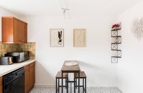 Whitnash Apartment | 2 Bed Flat in Leamington Spa - Pass the Keys