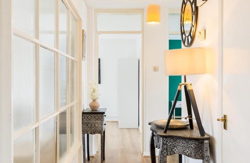 Whitnash Apartment | 2 Bed Flat in Leamington Spa Pass the Keys