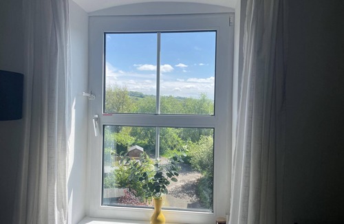 Summerbridge Apartment | 2-bed Flat in Summerbridge Harrogate, Pet Friendly